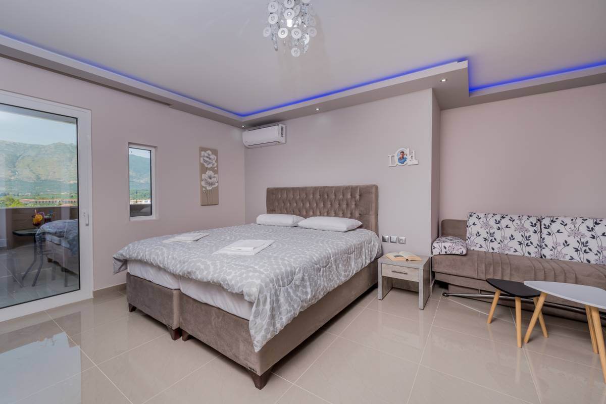 Second Floor Studios S4 - S7 Villa Dionysia